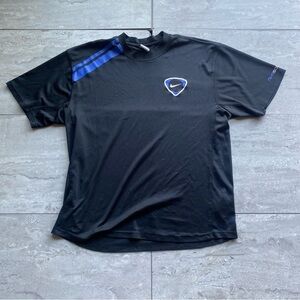 Vintage 2000s Nike Men's Black Shirt with Blue Accents